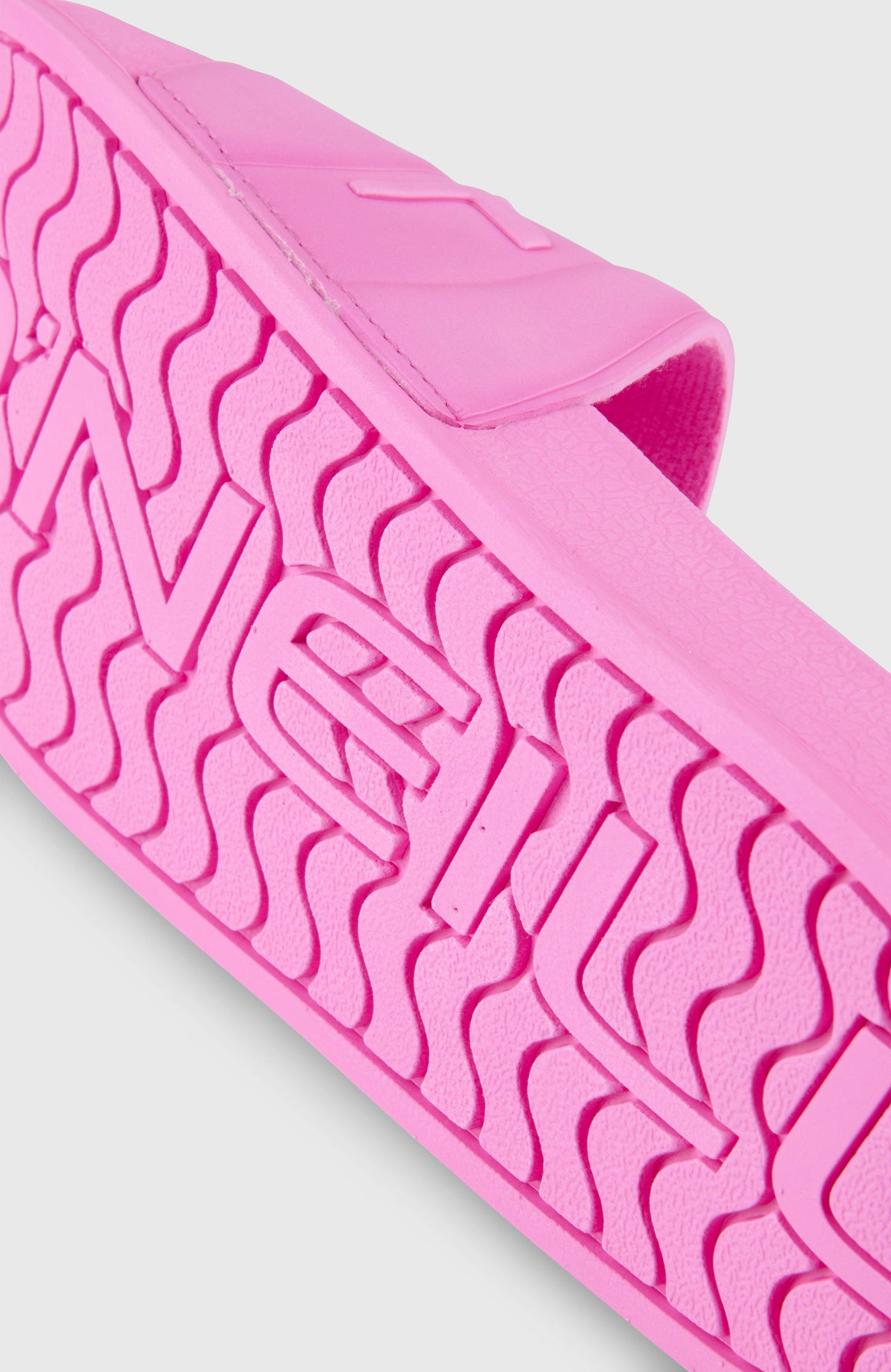 Women O'Neill Embossed Slides