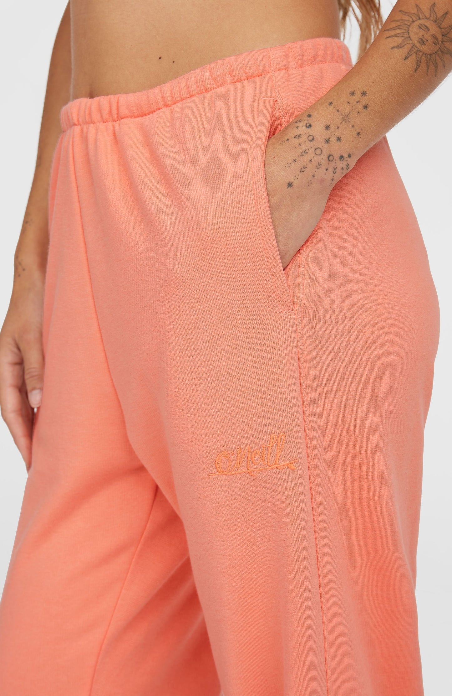 Women Essentials O'Neill Script Sweatpants
