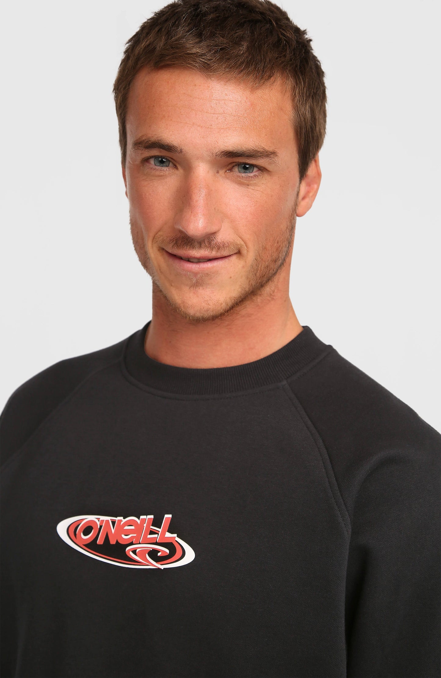 Men Essentials 90s Logo Crew Sweatshirt