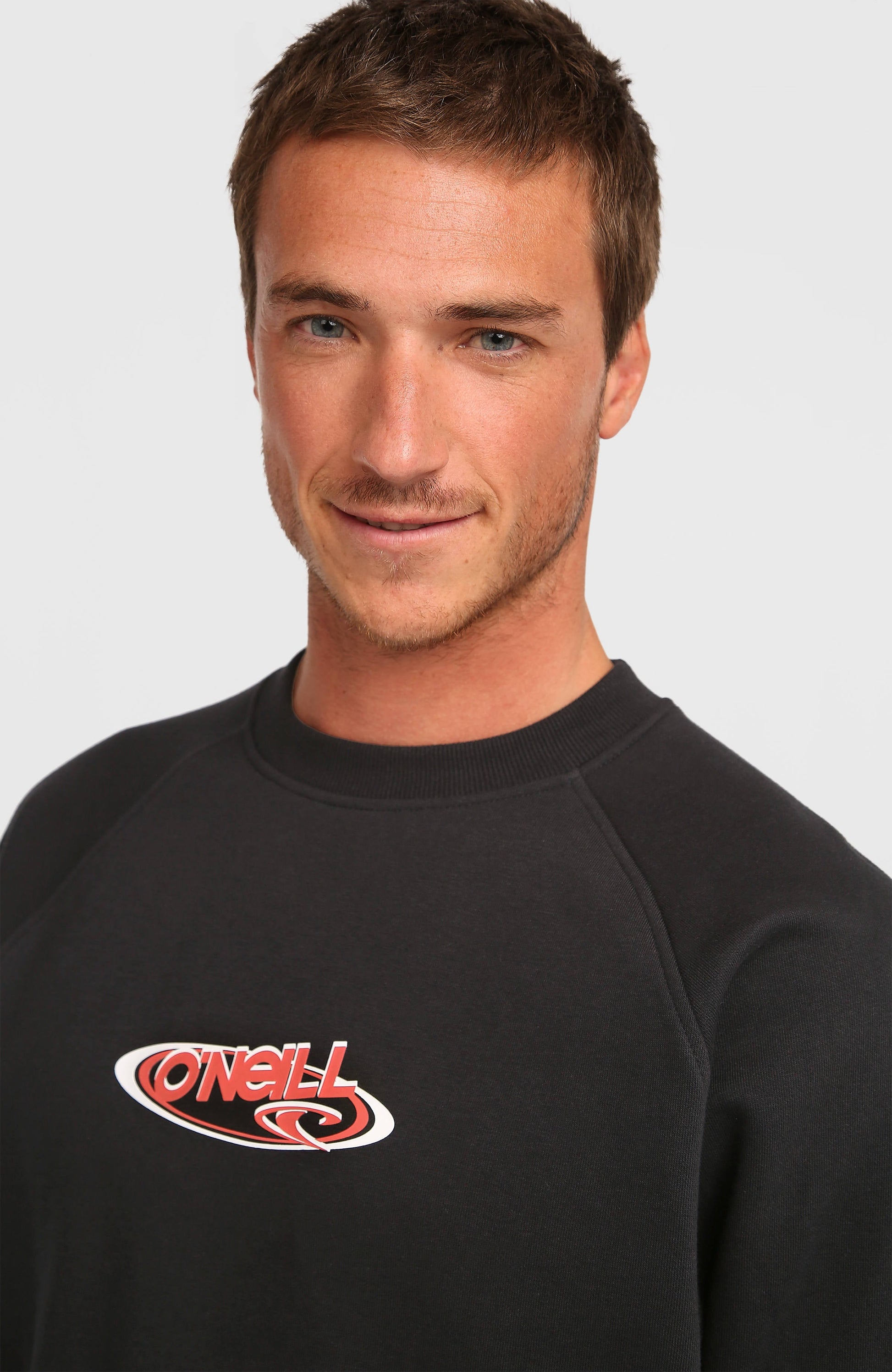 Men Essentials 90s Logo Crew Sweatshirt