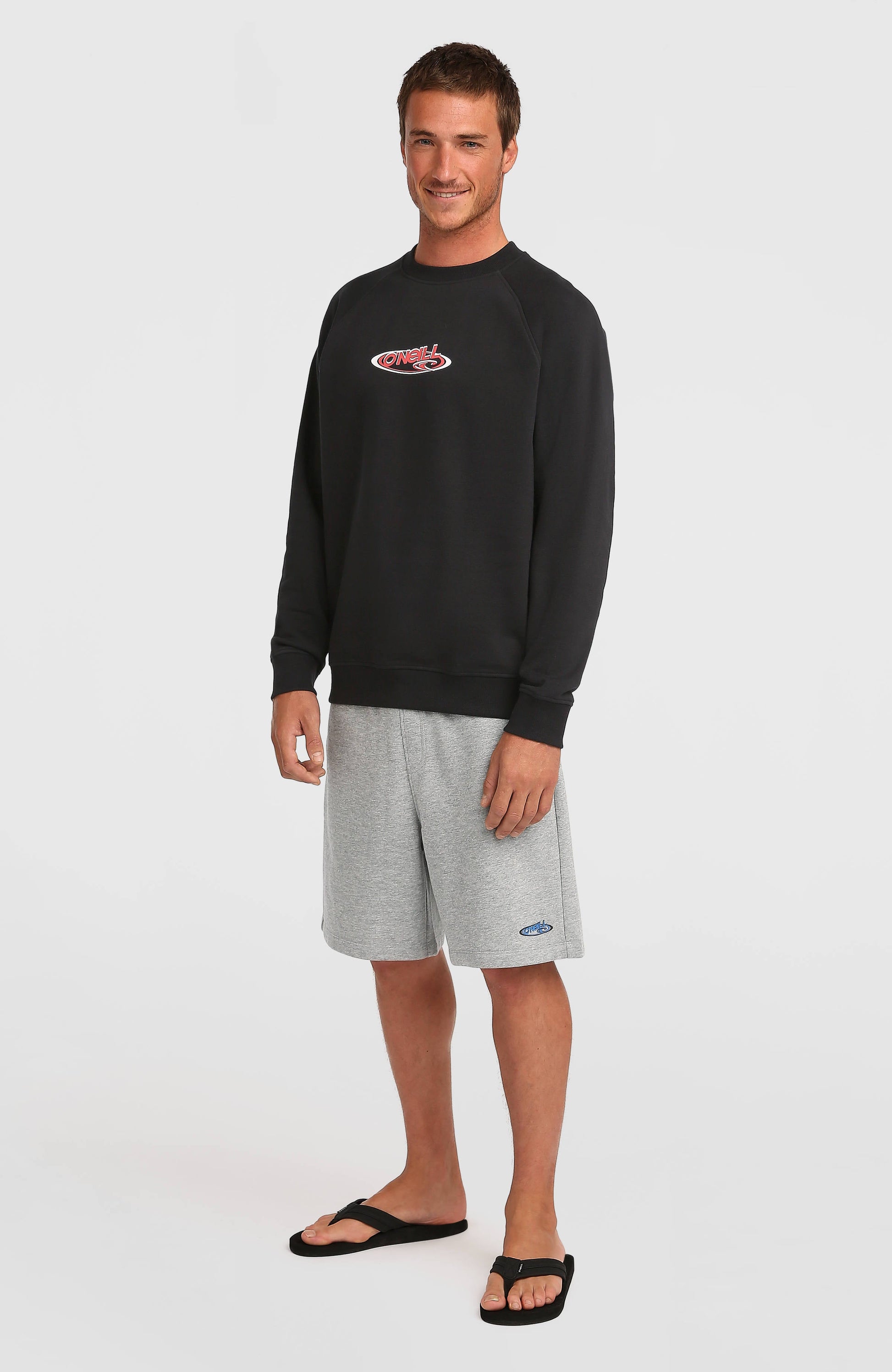 Men Essentials 90s Logo Crew Sweatshirt