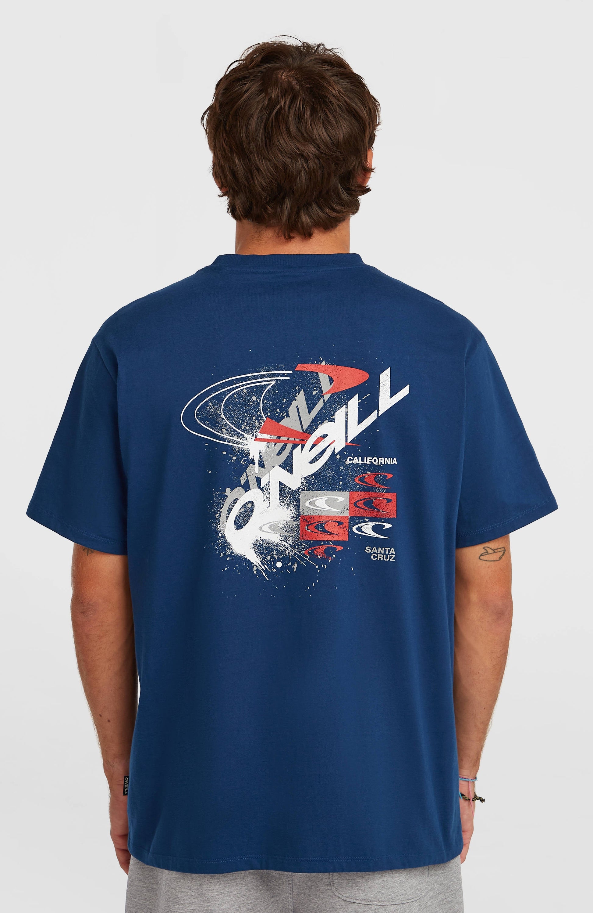 Men Essentials 90s Graphic T-Shirt