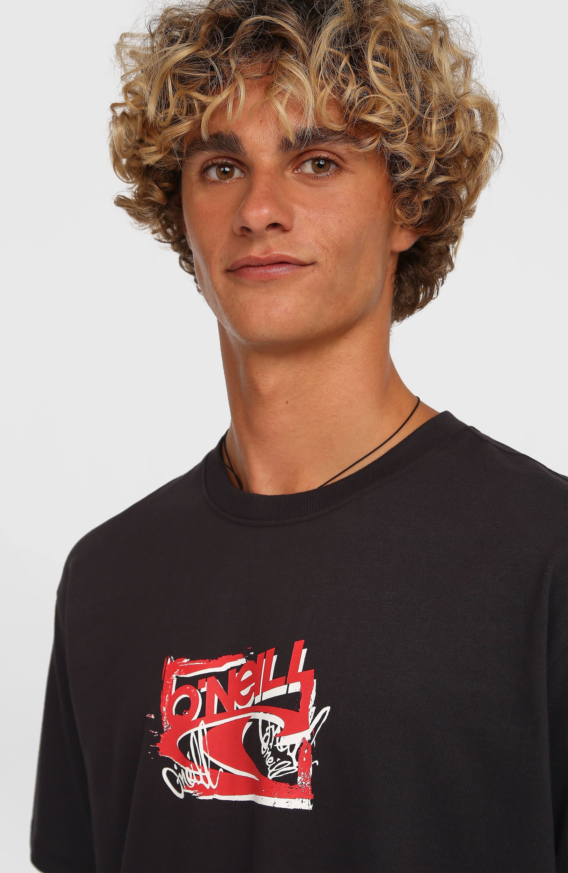 Men Essentials 90s Logo T-Shirt