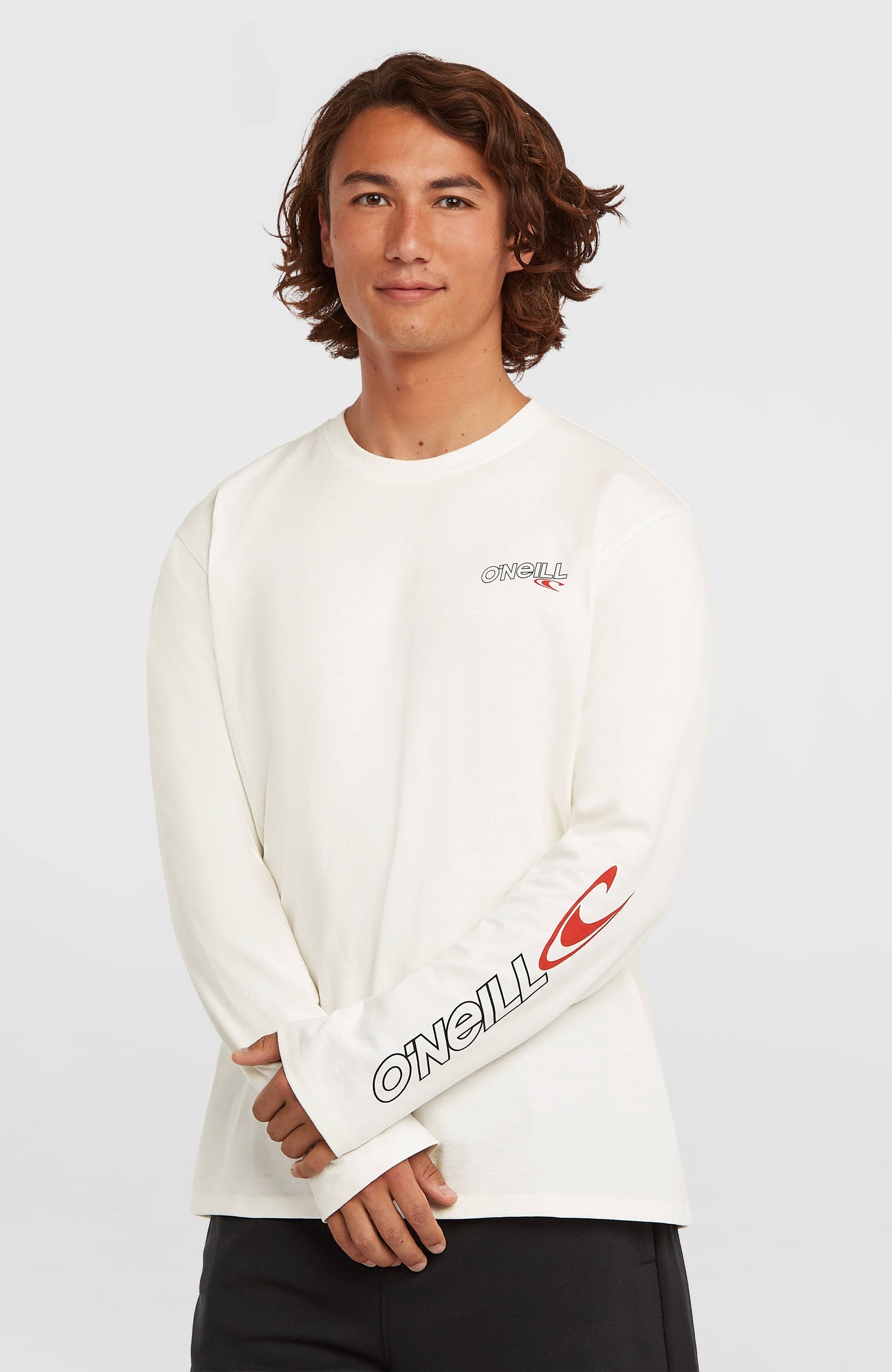 Men Essentials 90s Logo Long-Sleeve T-Shirt