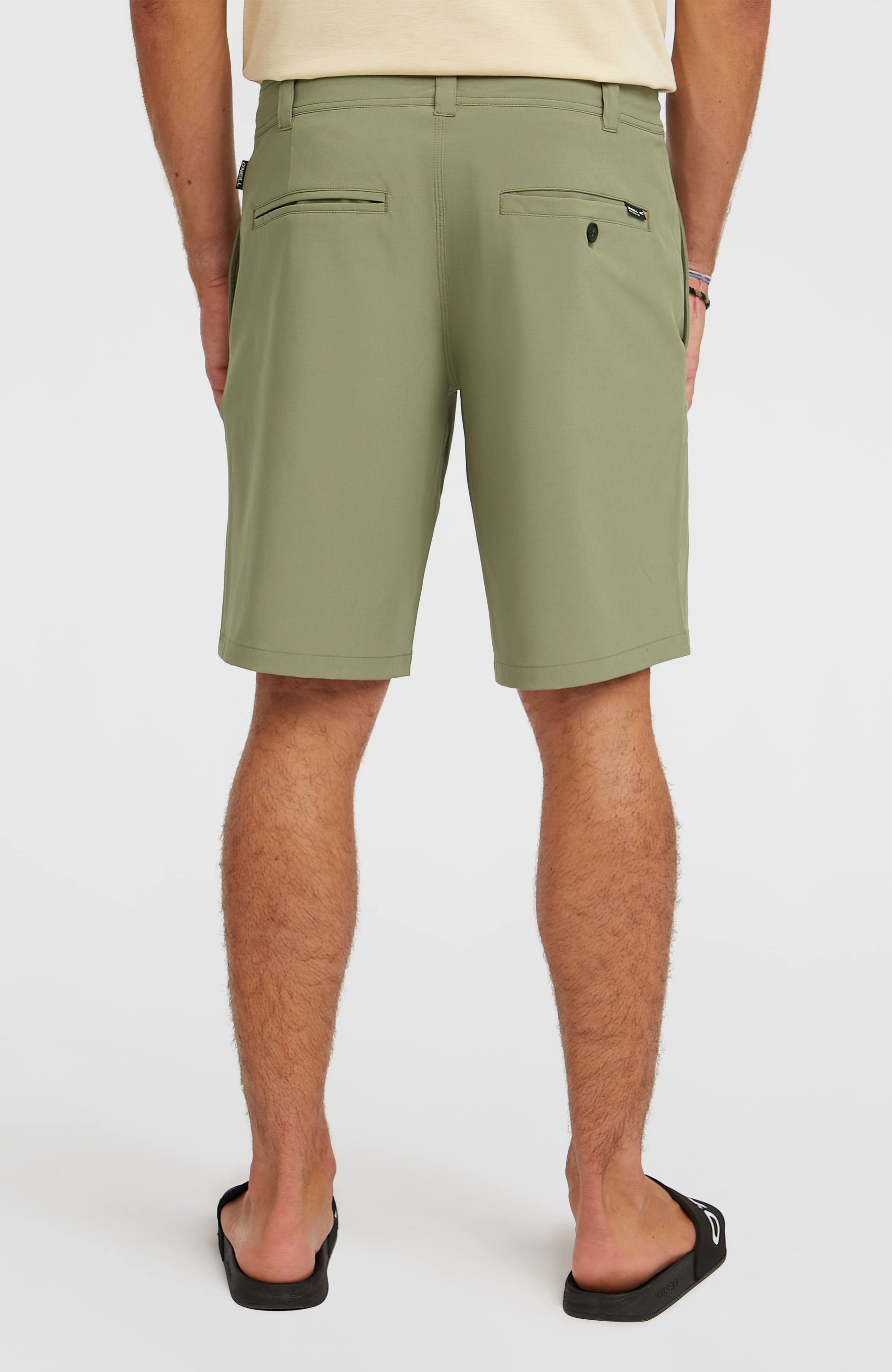 Men Hybrid 19" Shorts
