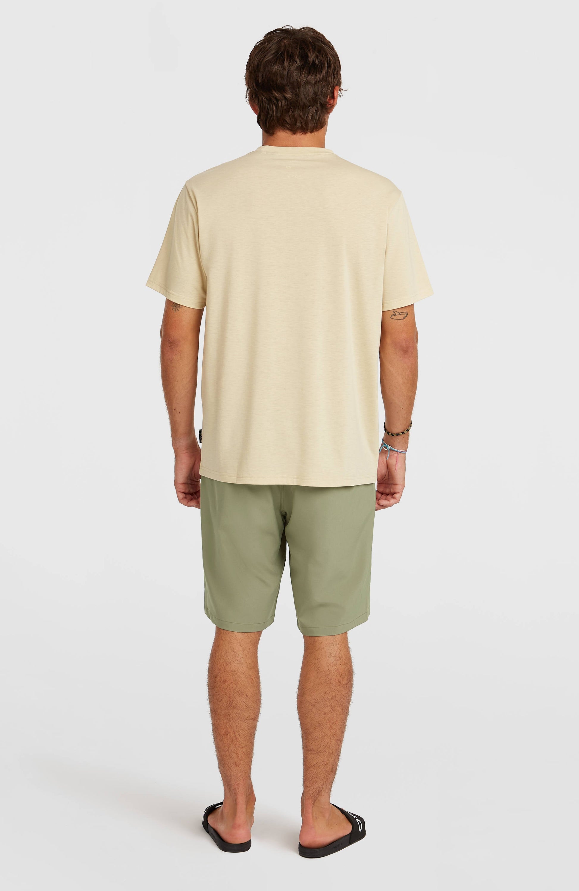 Men Hybrid 19" Shorts