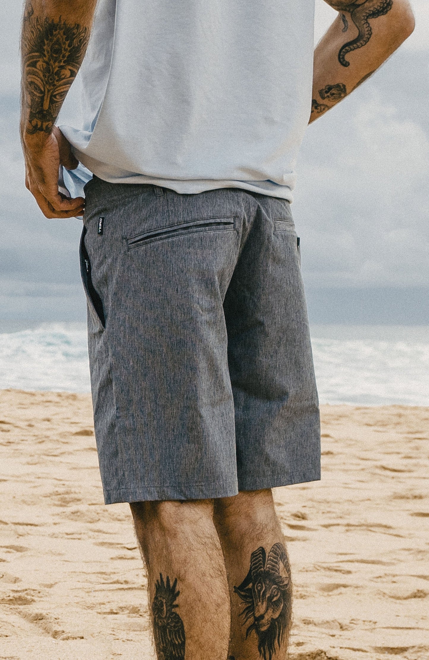 Men Hybrid 19" Melange Shorts