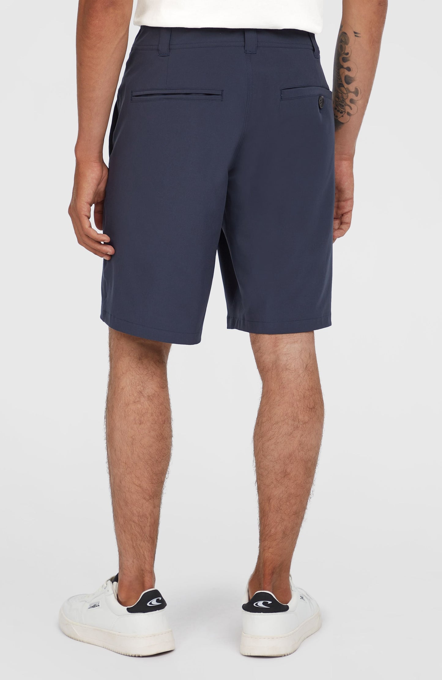 Men Hybrid Chino 19" Shorts