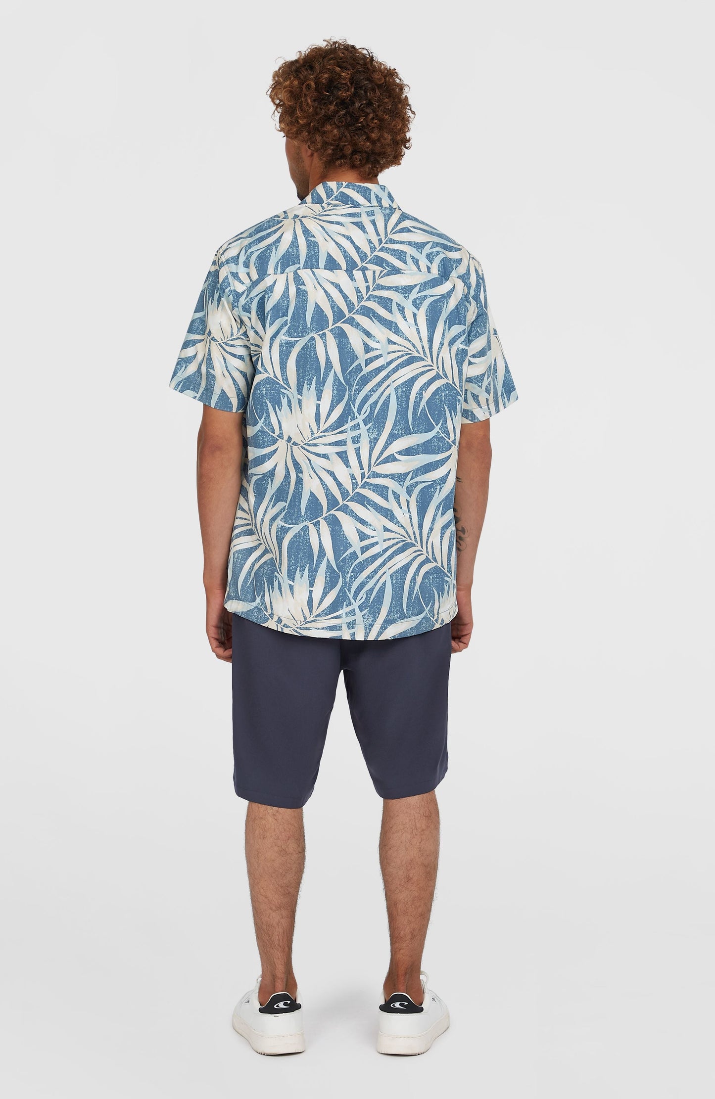 Men Hybrid Chino 19" Shorts