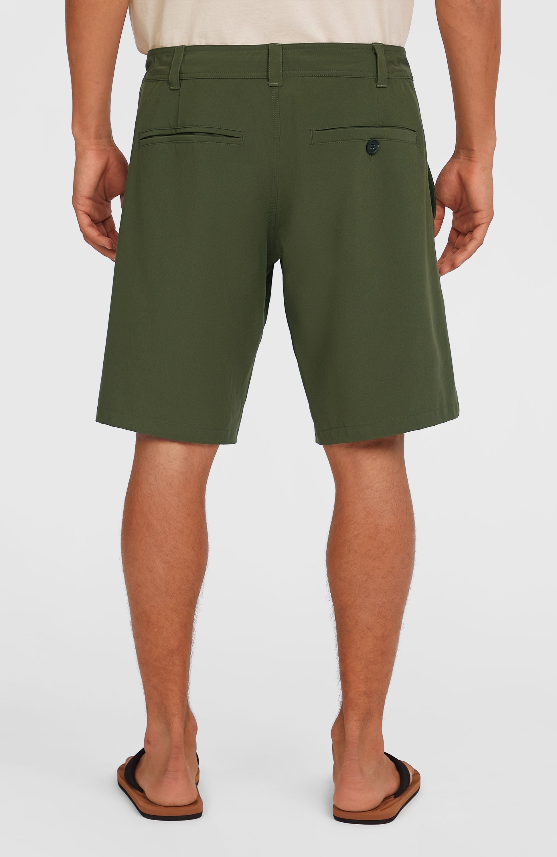 Men Hybrid Chino 19" Shorts