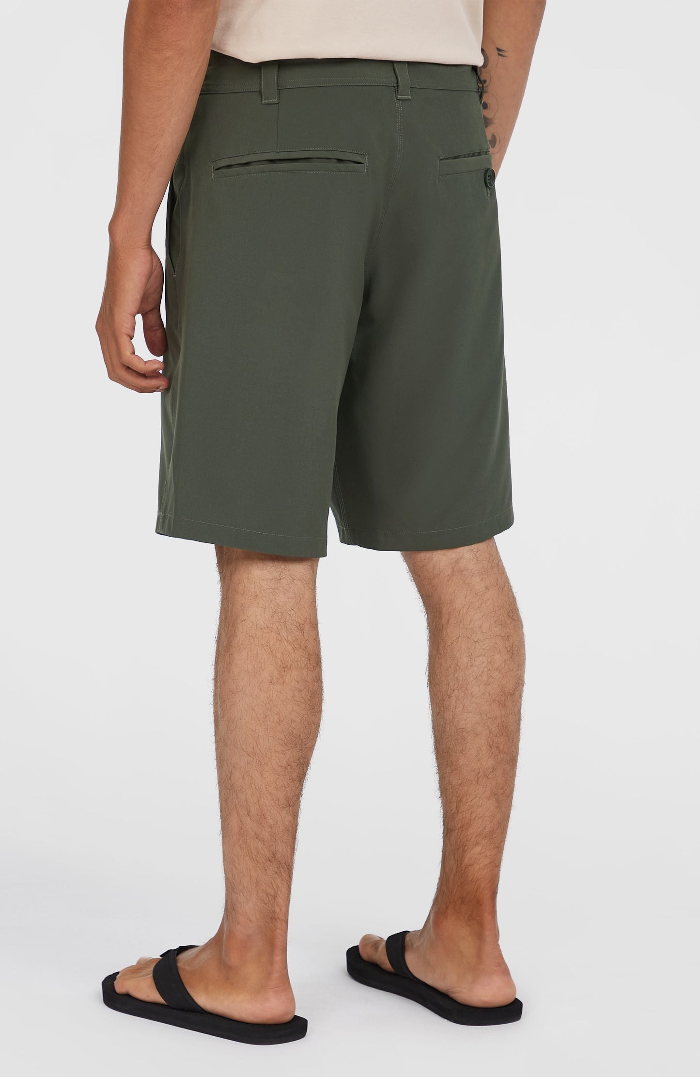 Men Hybrid Chino 19" Shorts