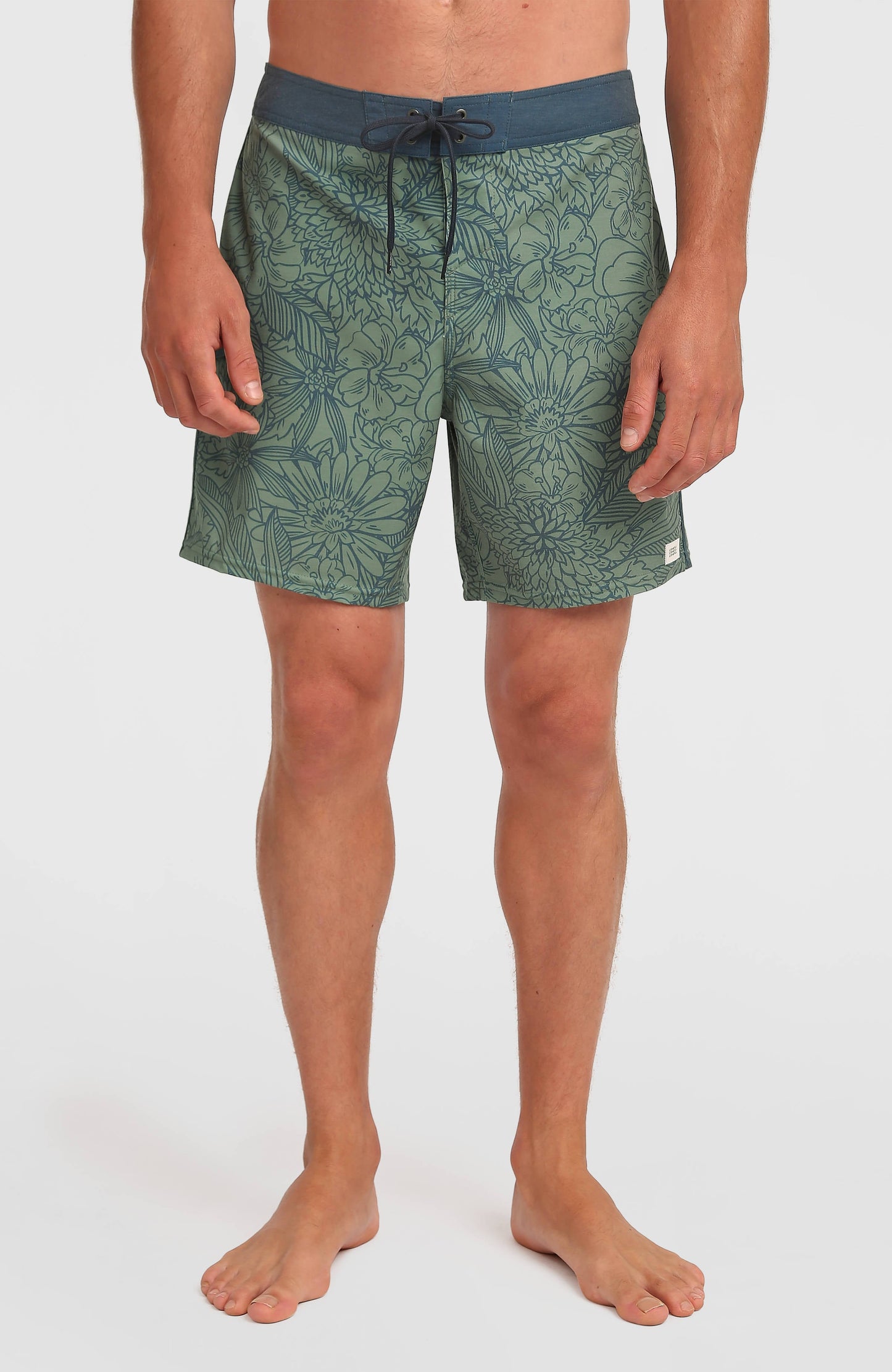 Men Lineup 18'' Boardshorts