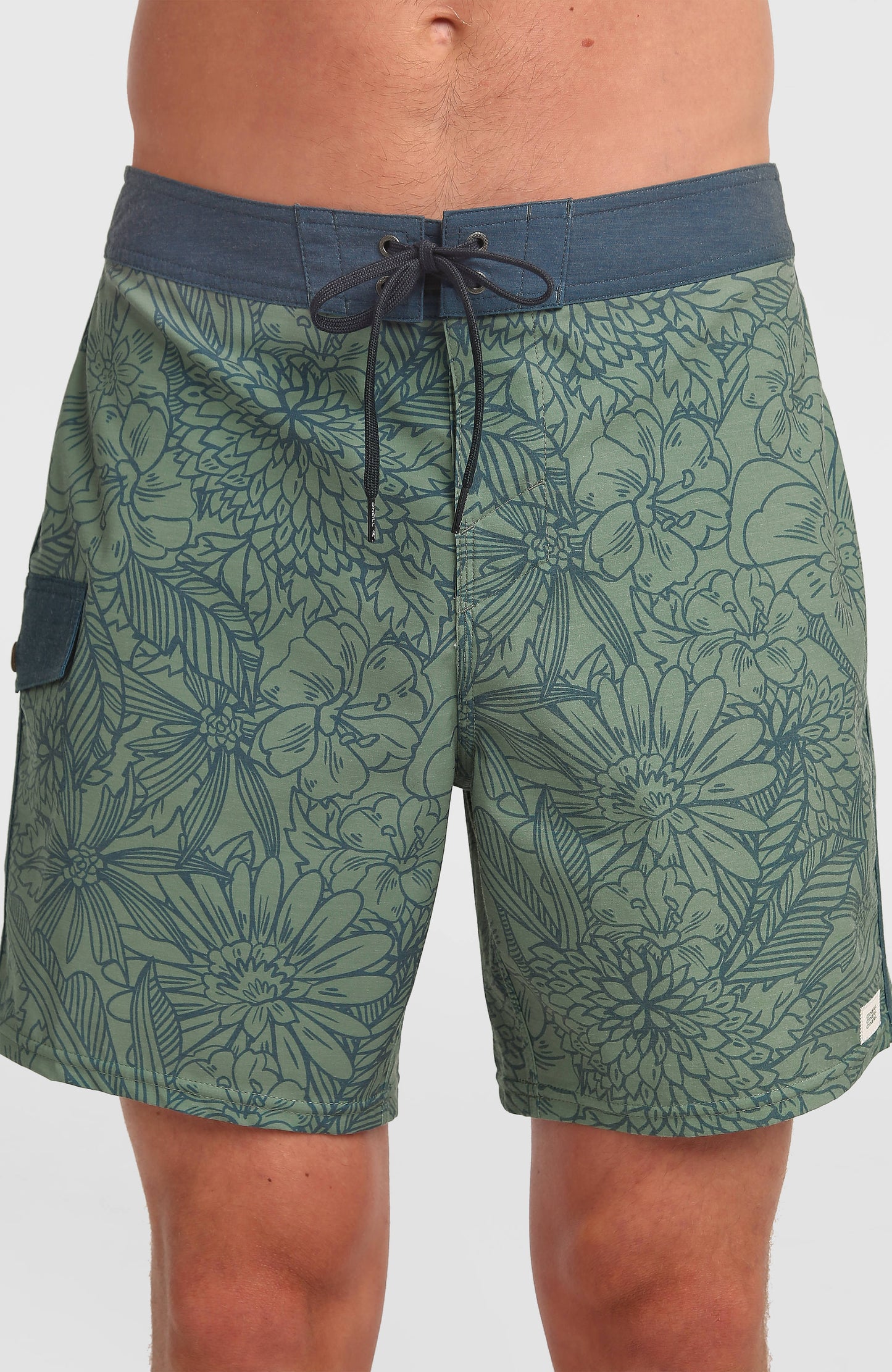 Men Lineup 18'' Boardshorts