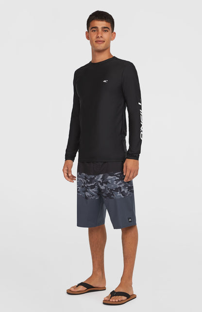Men Essentials Long Sleeve Skin