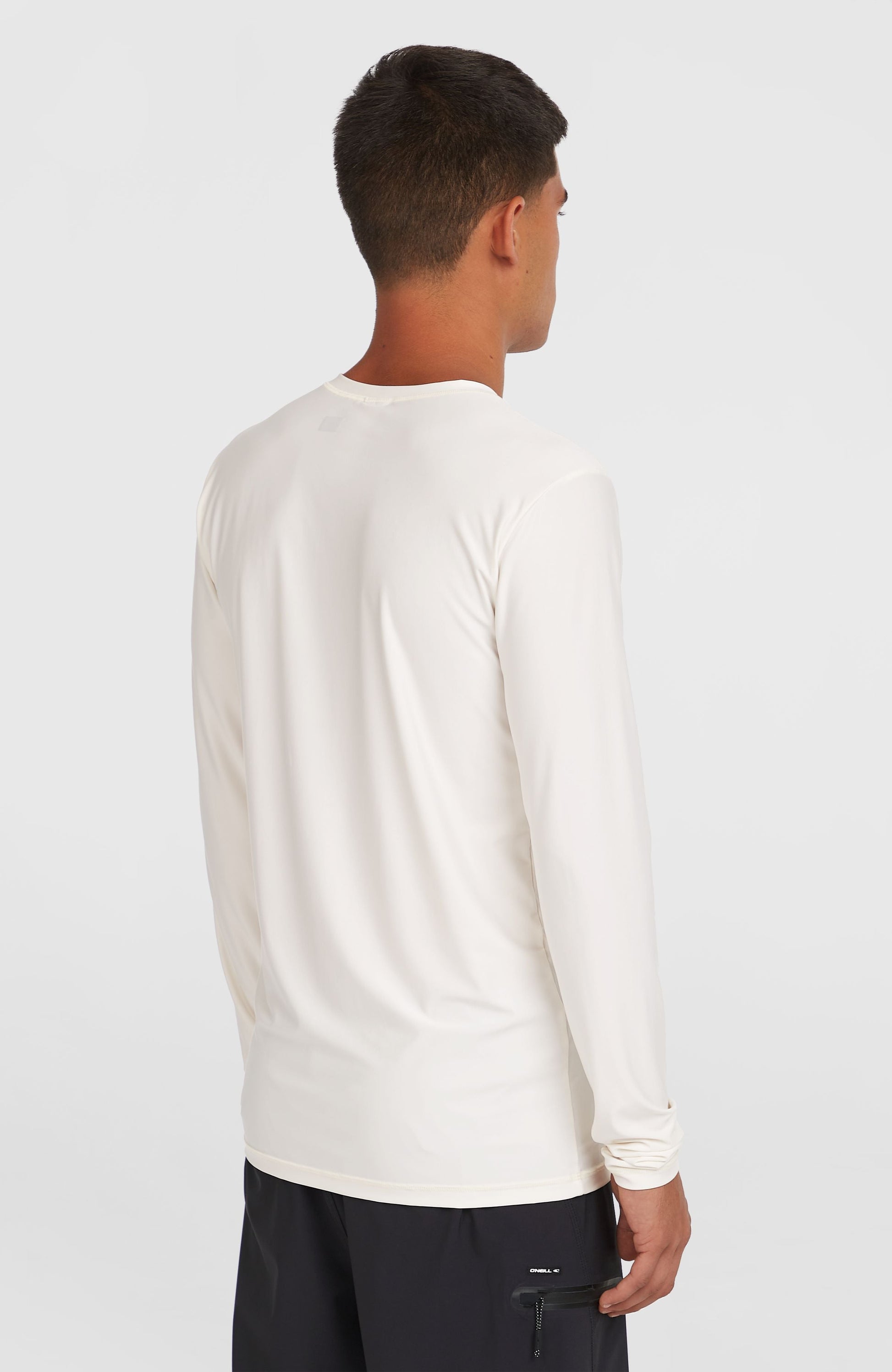 Men Essentials Long Sleeve Skin